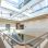 Das Atrium mit Oberlicht und klarer Wegeführung