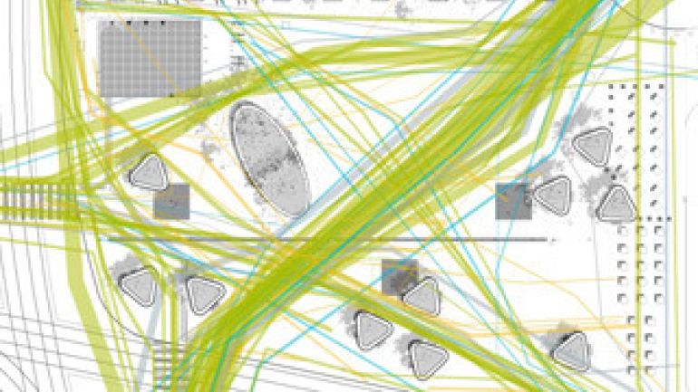 Grüne Linien auf Schwarzweiß-Lageplan verdichten sich an bestimmten Orten