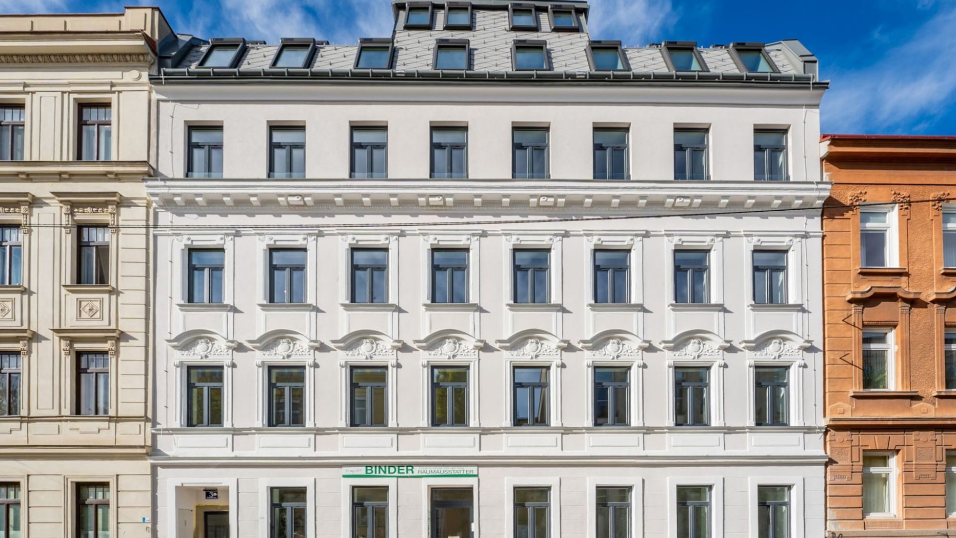 copyright: Pluskota Immobilien GmbH Fassade eines Gründerzeithauses