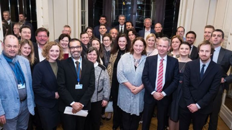 copyright: fred beard photography Teilnehmerinnen und Teilnehmer der EU-Städtepartnerschaft