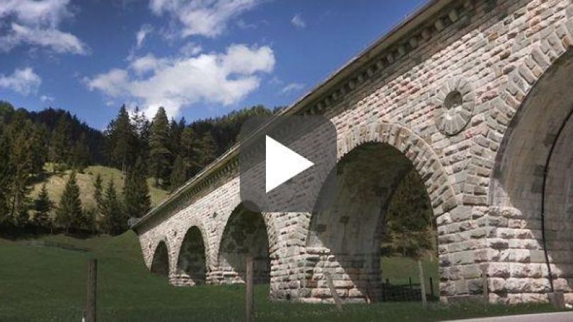 Aquädukt der Wiener Hochquellenwasserleitung - mit Play-Button