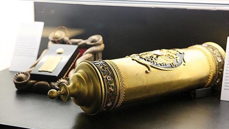 Original eines Vermessungsgerätes