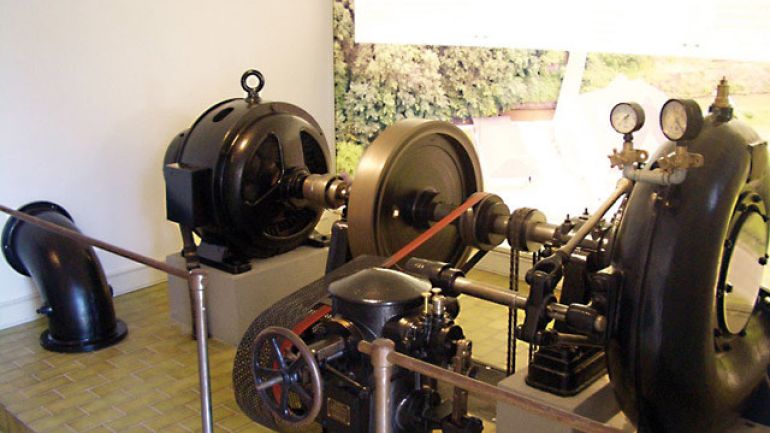 Anlage eines Wasserleitungskraftwerkes