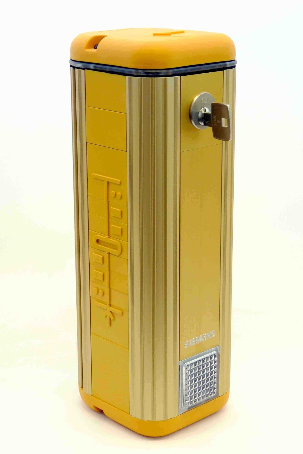 Ampelkästchen mit eingestecktem Eurokey