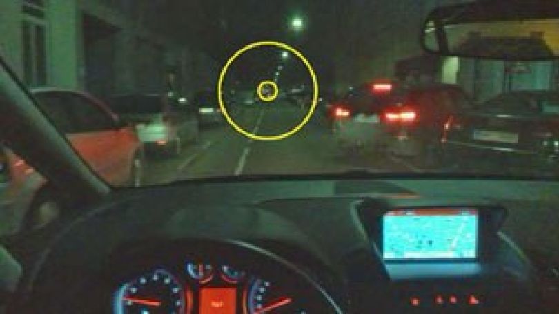 Blick aus Auto-Frontscheibe