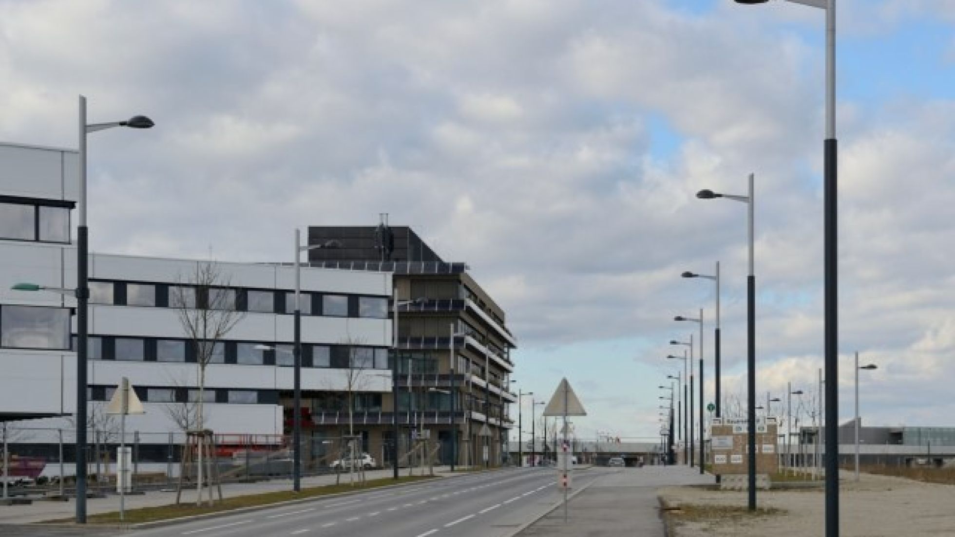 Straße in der Seestadt, LED-Leuchten