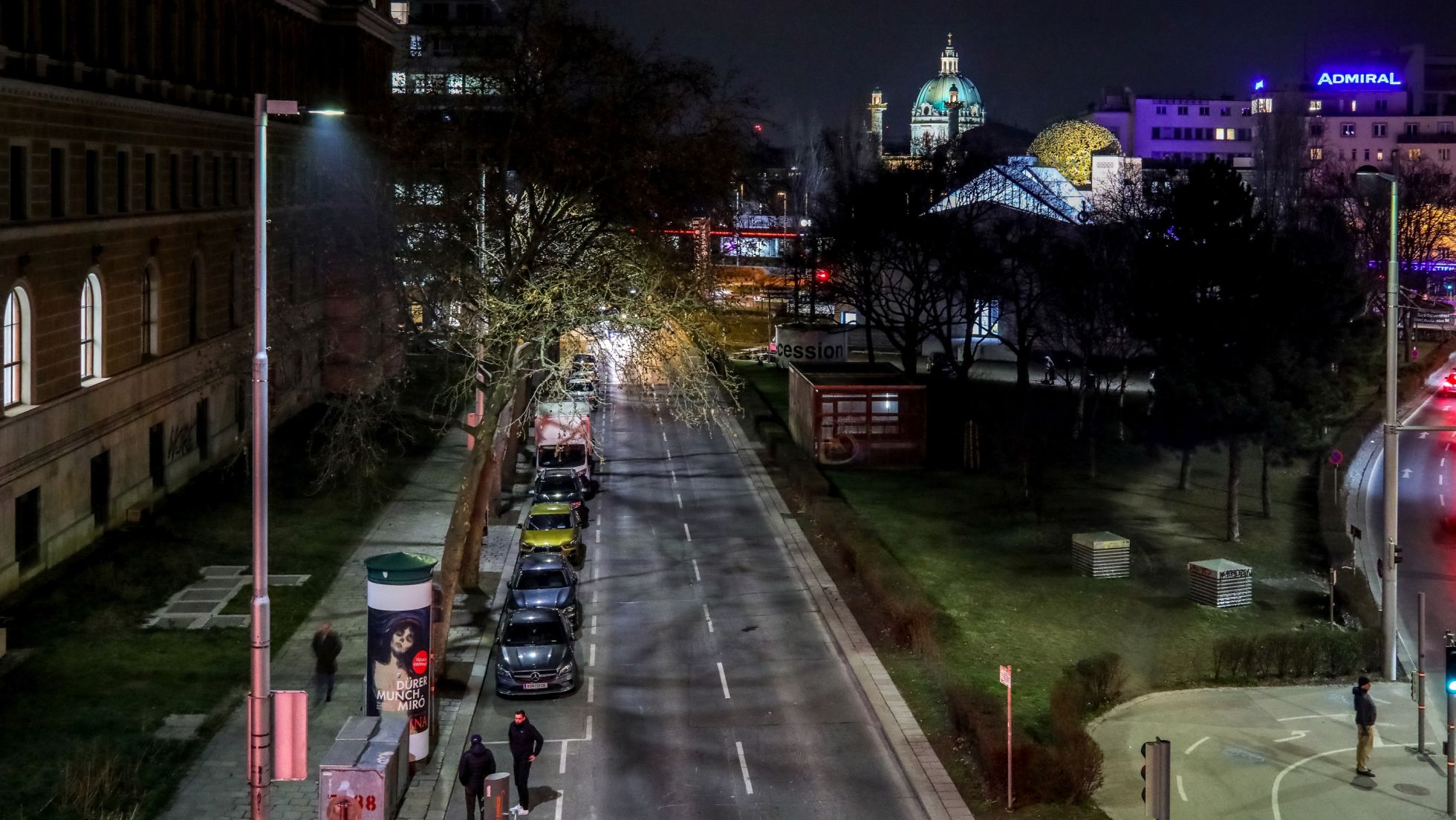 copyright: Wien leuchtet/Christian Fürthner Beleuchtete Straße