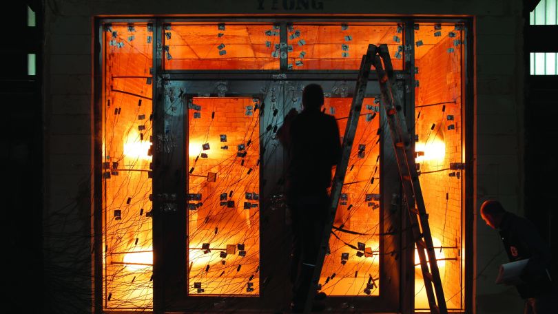 Prüfung zum Feuerwiderstand und zum Brandverhalten