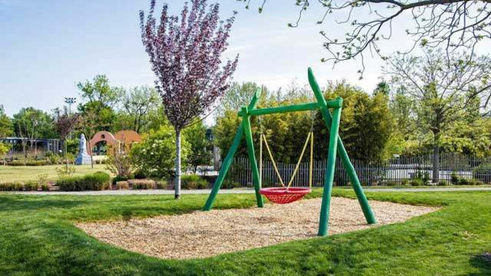 Rundschaukel auf einem Spielplatz