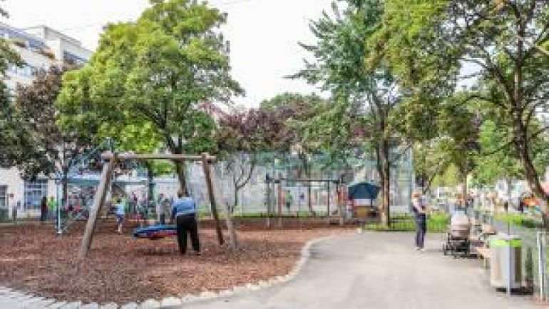 Spielgeräte im Sachsenpark