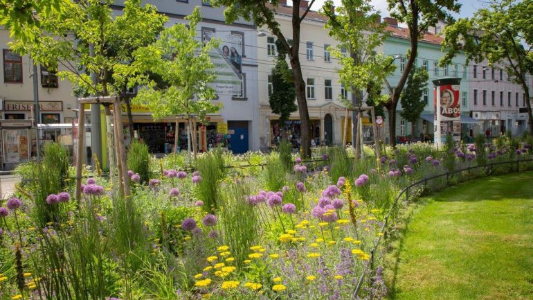 copyright: Wiener Stadtgärten/Wieser Park mit Blumenbeeten