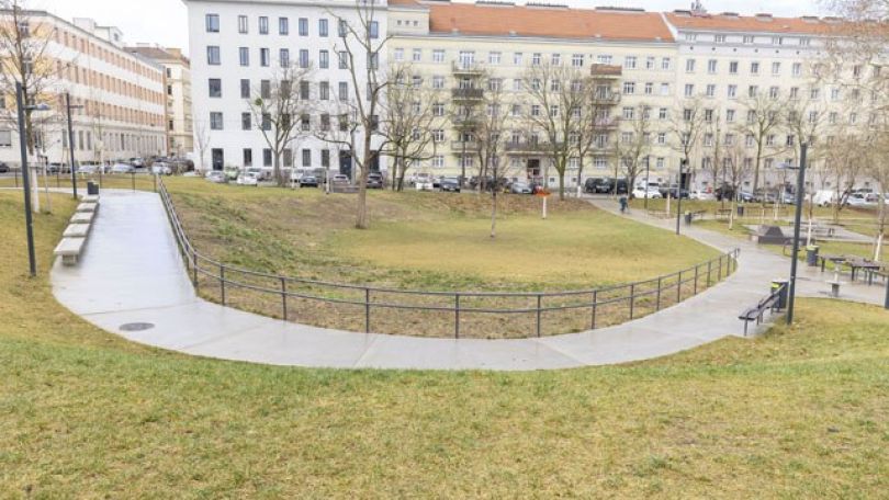 copyright: Wiener Stadtgärten (MA 42) / Dujmic Neuer Park mit Weg