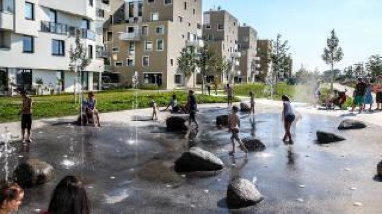 Wasserspiele im Park