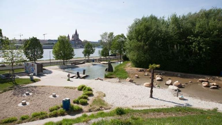 Luftaufnahme des Wasserspielplatzes