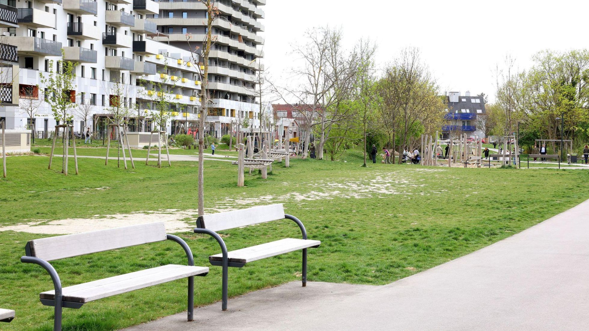 Eröffnung des Ernst-Paul-Zimper-Park, mit StR Jürgen Czernohorszky und BV Ernst Nevrivy.