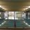 Becken im Hallenbad Donaustadt mit Schwimmbahnen