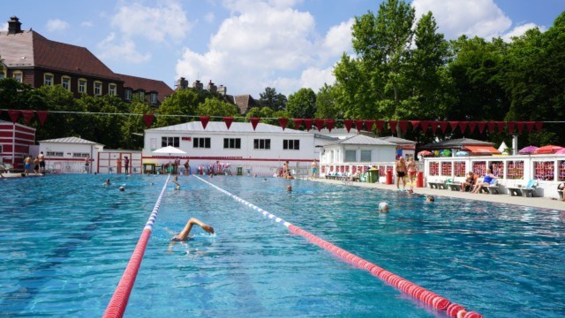 Sportbecken im Kongreßbad