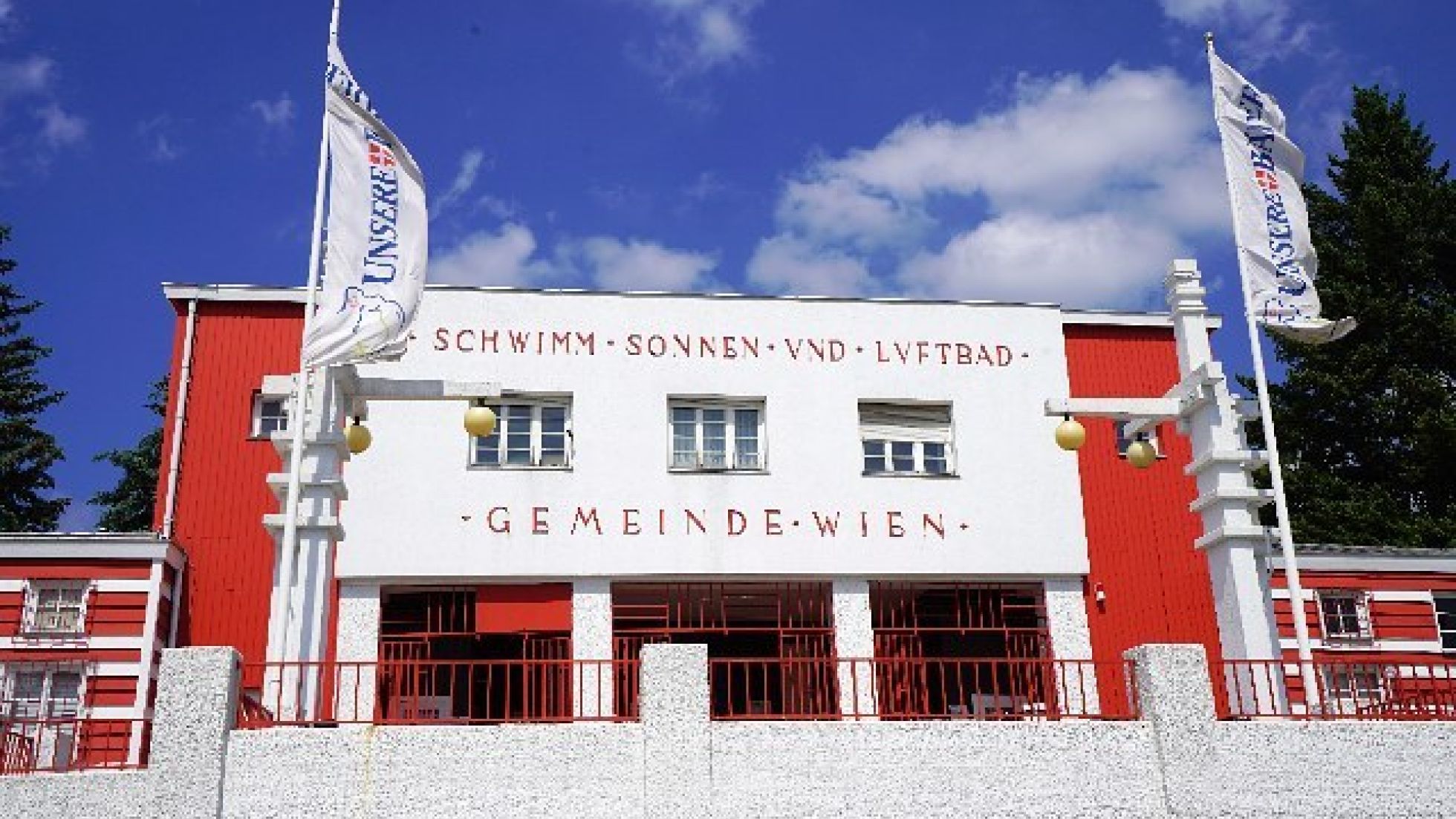 Eingangsbereich vom Kongressbad von vorne