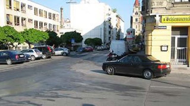 Kreuzungsbereich Wehlistraße - Wachaustraße