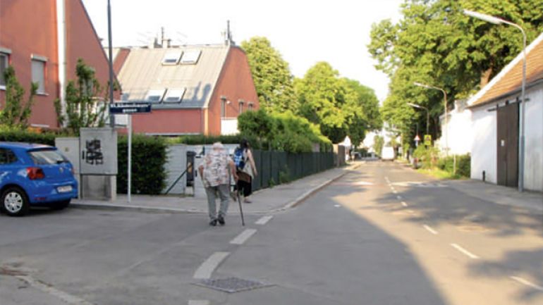 Kreuzungsbereich Friedhofstraße - Kästenbaumgasse