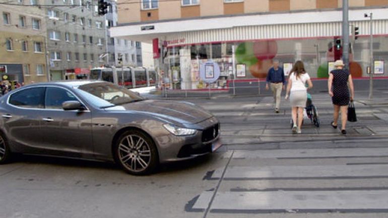 copyright: MA 46/Gabriele Steinbach Kreuzungsbereich Maroltingergasse - Thaliastraße