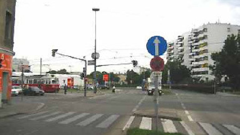 copyright: AUVA Kreuzung Erzherzog-Karl-Straße - Donaustadtstraße