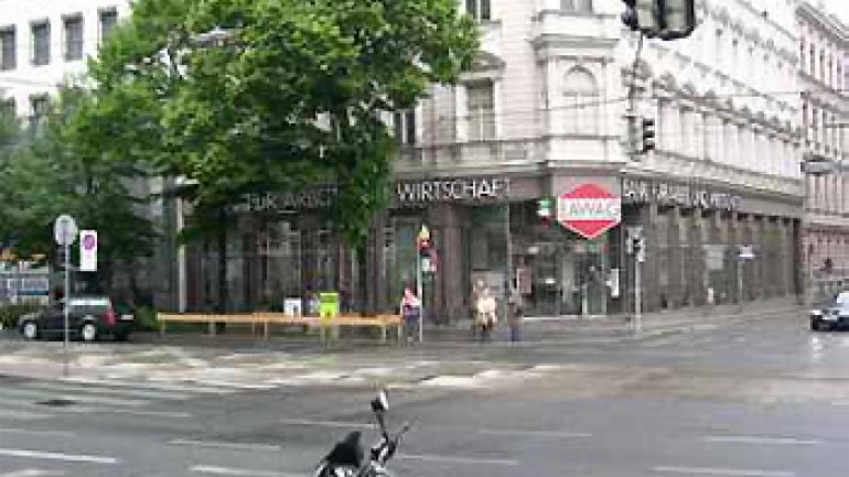 Kreuzungsbereich Lambrechtgasse - Wiedner Hauptstraße