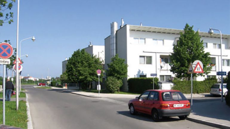 copyright: AUVA Kreuzungsbereich Pastinakweg - Korianderweg