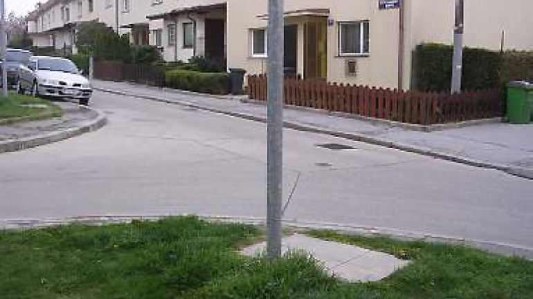 Kreuzungsbereich Florian-Geyer-Gasse - Economogasse