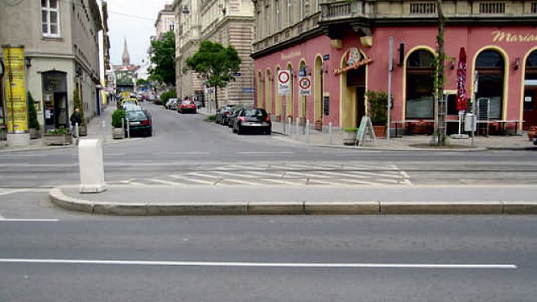 Kreuzungsbereich Mariahilfer Straße - Rosinagasse