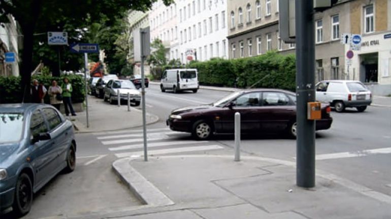 Kreuzungsbereich Goldschlagstraße - Johnstraße