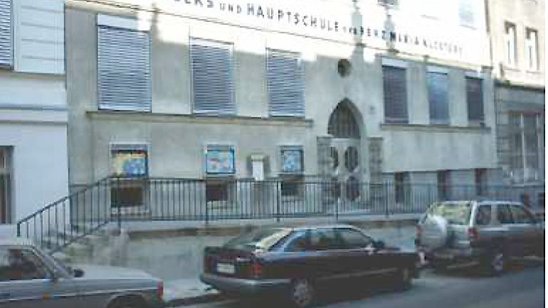 Lacknergasse - Bereich Schule