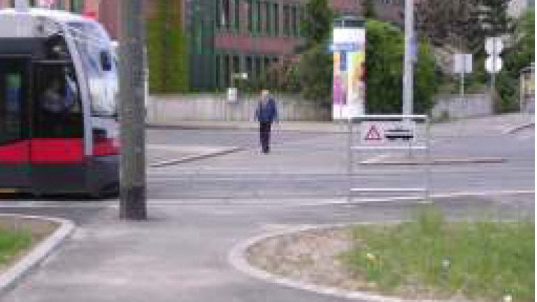 copyright: AUVA Kreuzungsbereich Anton-Sattler-Gasse - Czernetzplatz