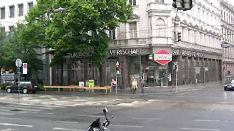 Kreuzungsbereich Lambrechtgasse - Wiedner Hauptstraße