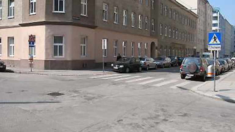Kreuzungsbereich Schrankenberggasse - Kudlichgasse