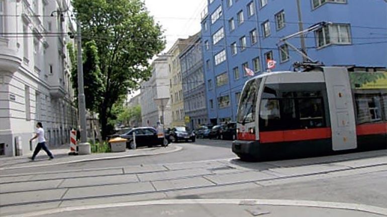 copyright: MA 46/Gabriele Steinbach Kreuzungsbereich Meiselstraße - Reinlgasse