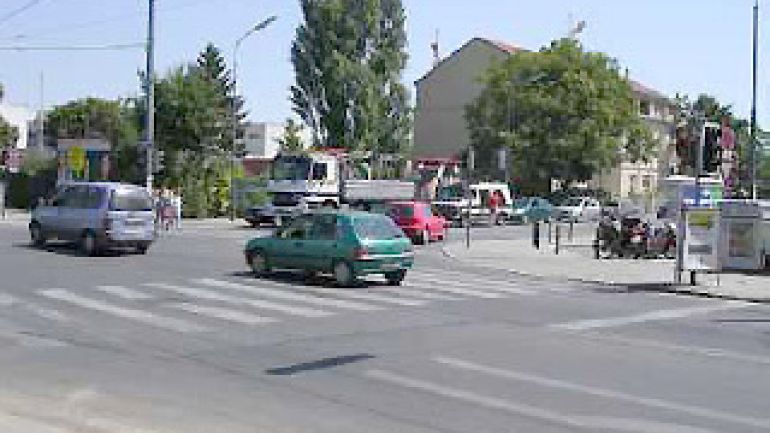 copyright: AUVA Kreuzung Kaiser-Ebersdorfer Straße - Florian-Hedorfer-Straße