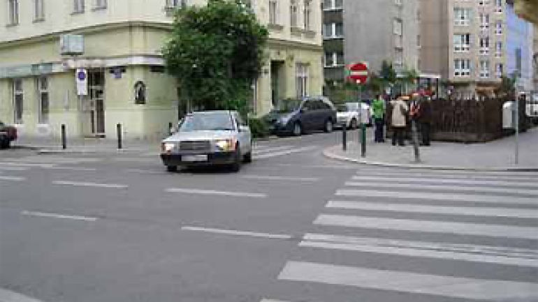 Kreuzungsbereich Hollergasse - Sechshauser Straße