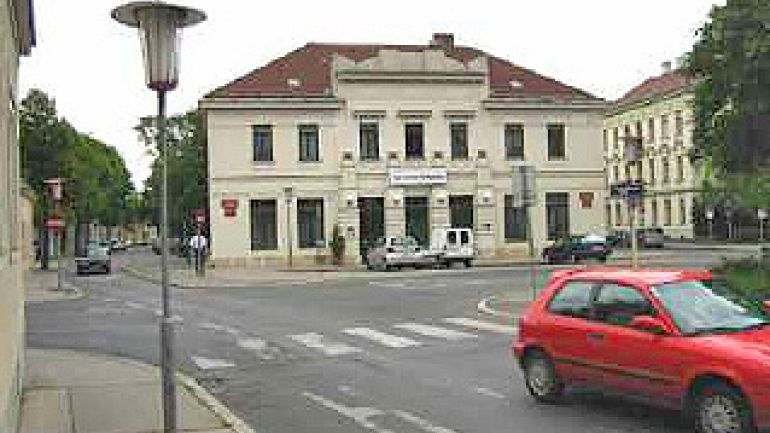 copyright: AUVA Kreuzung Großfeldstraße - Leopoldauer Platz