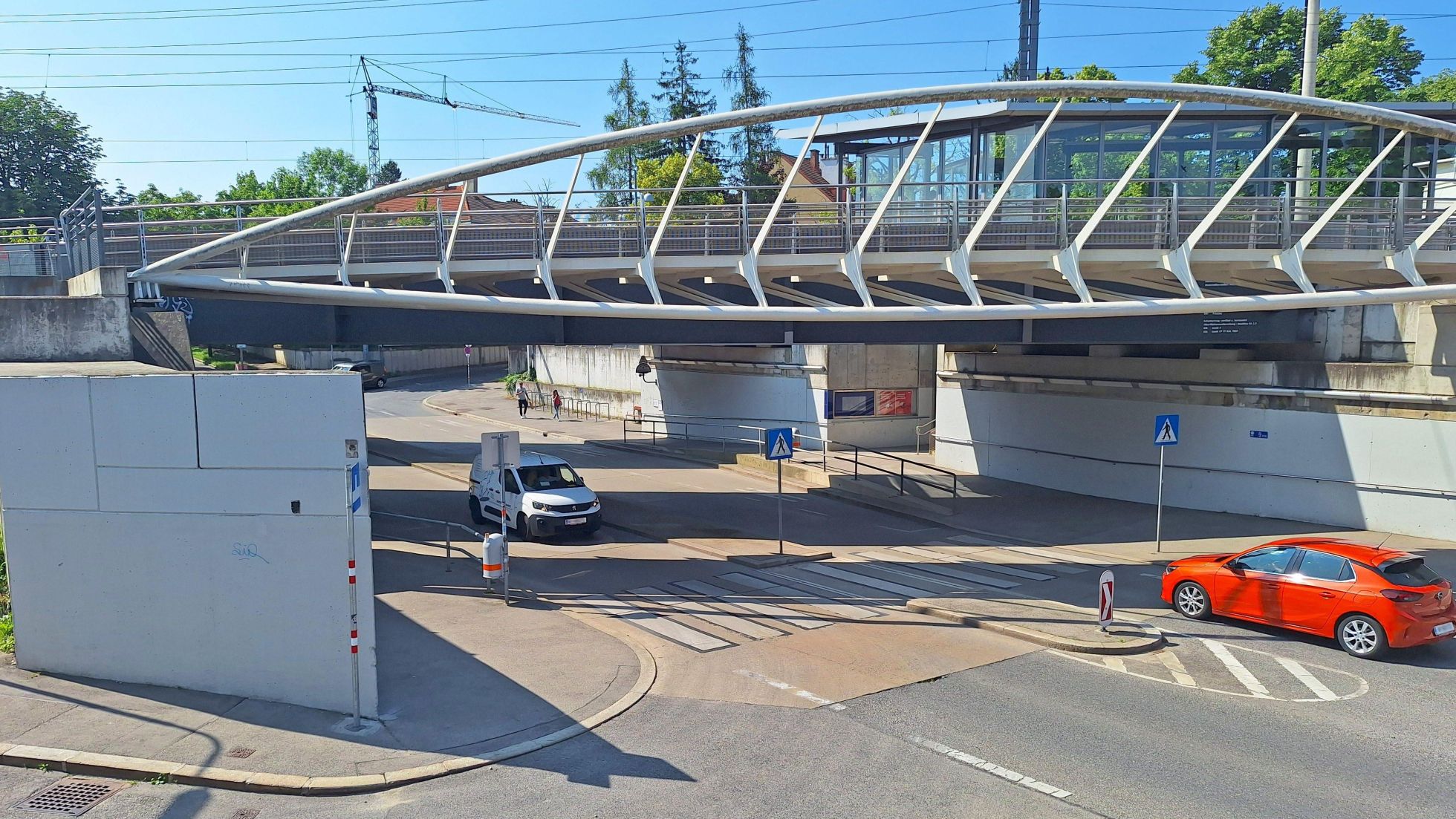 copyright: AUVA Unterführung mit Zebrastreifen