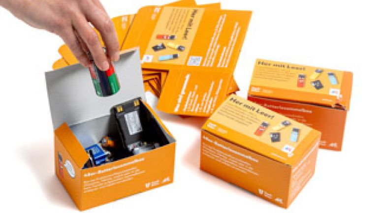 copyright: Houdek Photographie
+43664/3012696
christian@houdek-photographie.at Mit Batterien gefüllte Batterieboxen