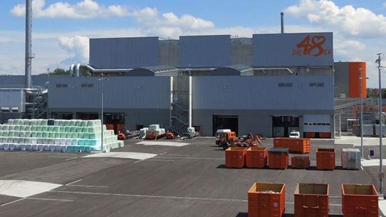 Abfalllogistikzentrum Pfaffenau mit Ballen