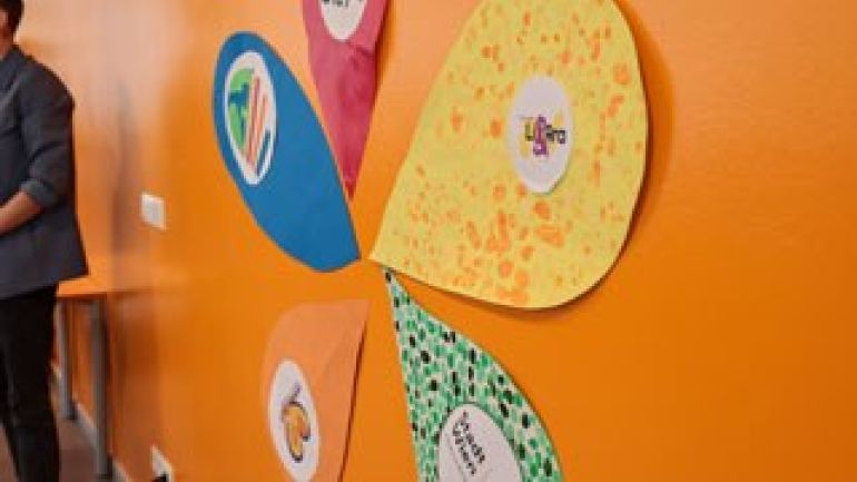 Selbstgebasteltes Logo des Bildungsgrätzl