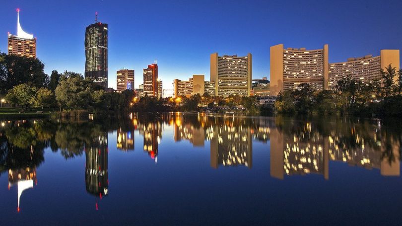 copyright: WIENER WILDNIS Wiener Skyline bei Nacht