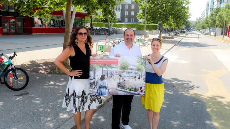 copyright: Stadt Wien/Christian Fürthner Stadträtin Ulli Sima, Bezirksvorsteher Alexander Nikolai und NEOS Wien Mobilitäts- und Umweltsprecherin Angelika Pipal-Leixner