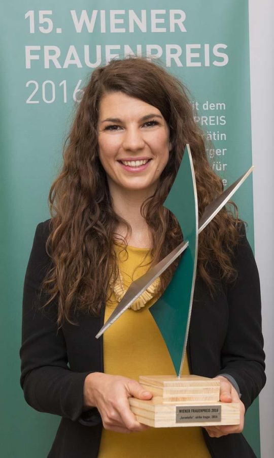 Maria Mayrhofer mit dem Frauenpreis