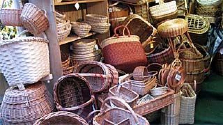 copyright: flickr.com - dugsp - Home for Good Körbe