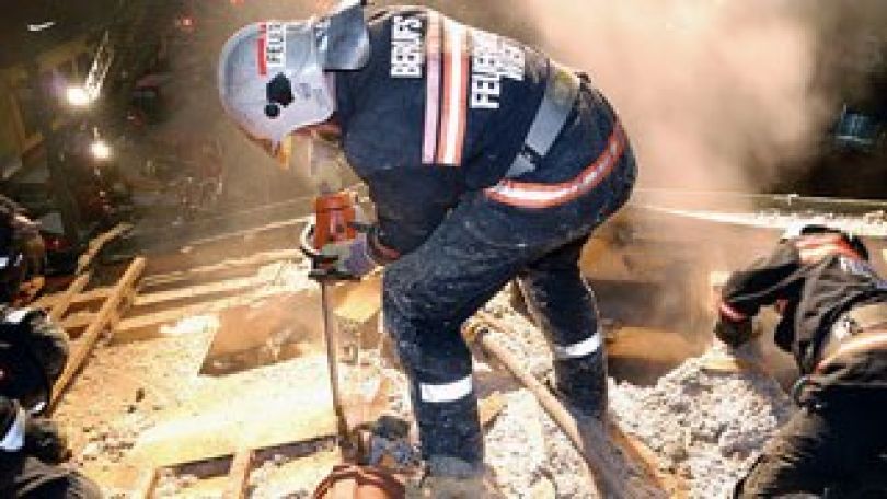 copyright: MA 68 Feuerwehrmann bei einem Einsatz