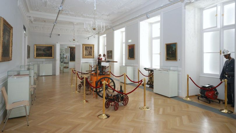 copyright: Stadt Wien/Feuerwehr Innenansicht Feuerwehrmuseum mit Ausstellungsstücken