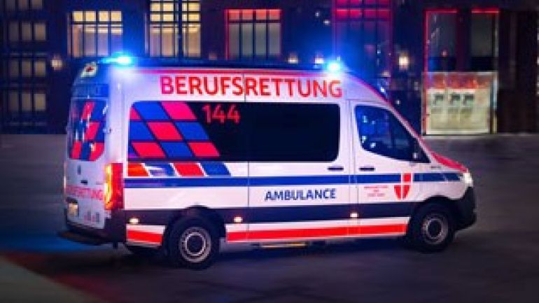 copyright: MA 70 Rettungstransportwagen in einer Garage